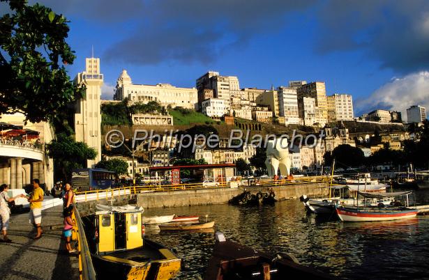 bresil bahia 12.JPG - Port au coucher du soleilVille basseSalvador de BahiaNordesteBahiaBrésil